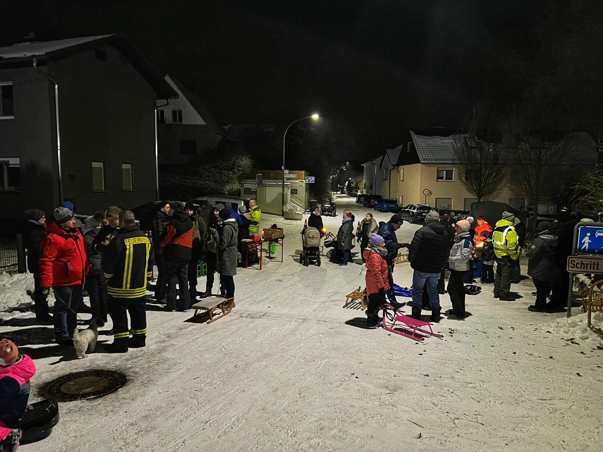 Kaichen – Flutlicht-Schlittenfahren